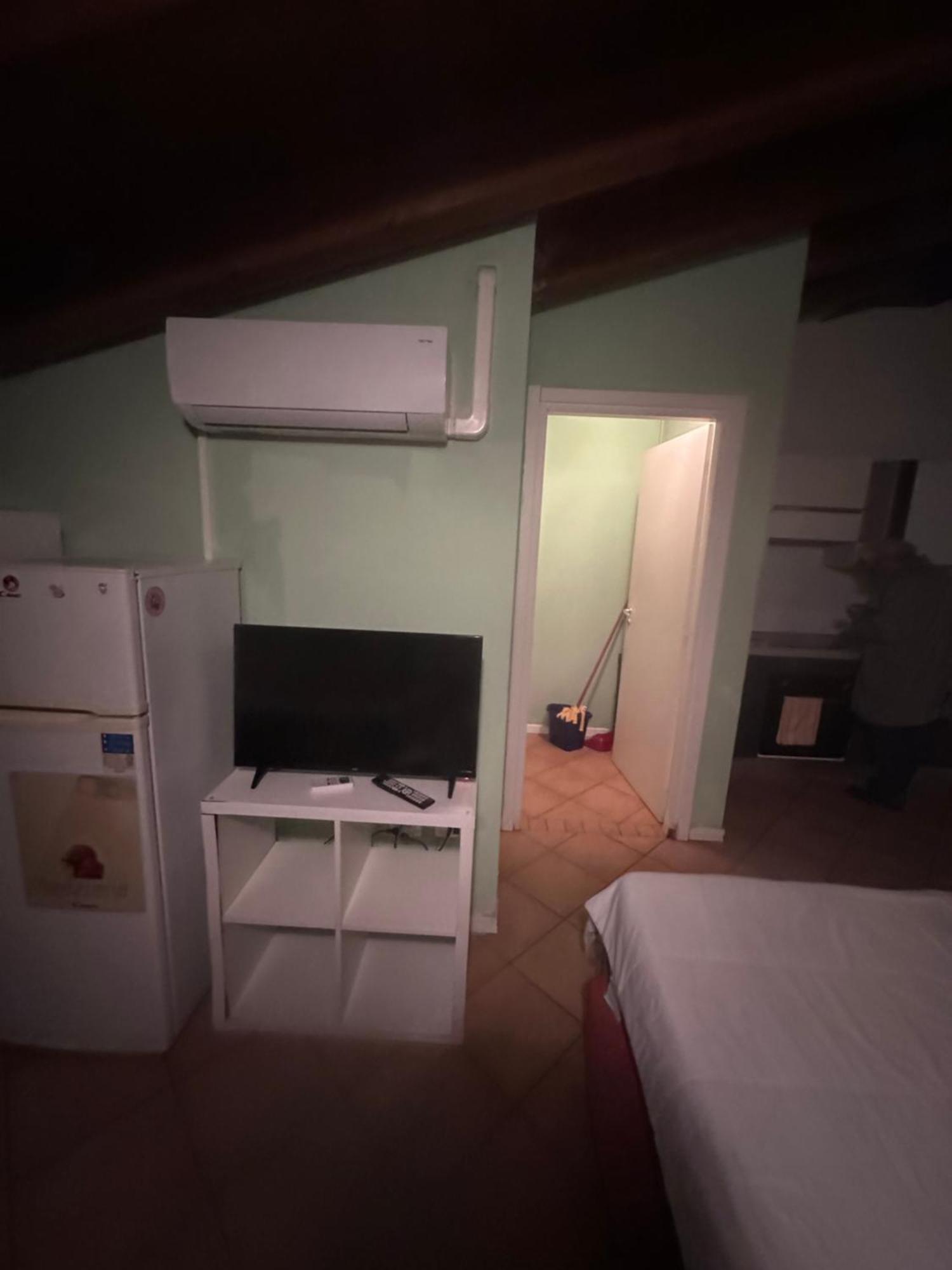 Garibaldi 4 Loft Appartement Brescia Buitenkant foto